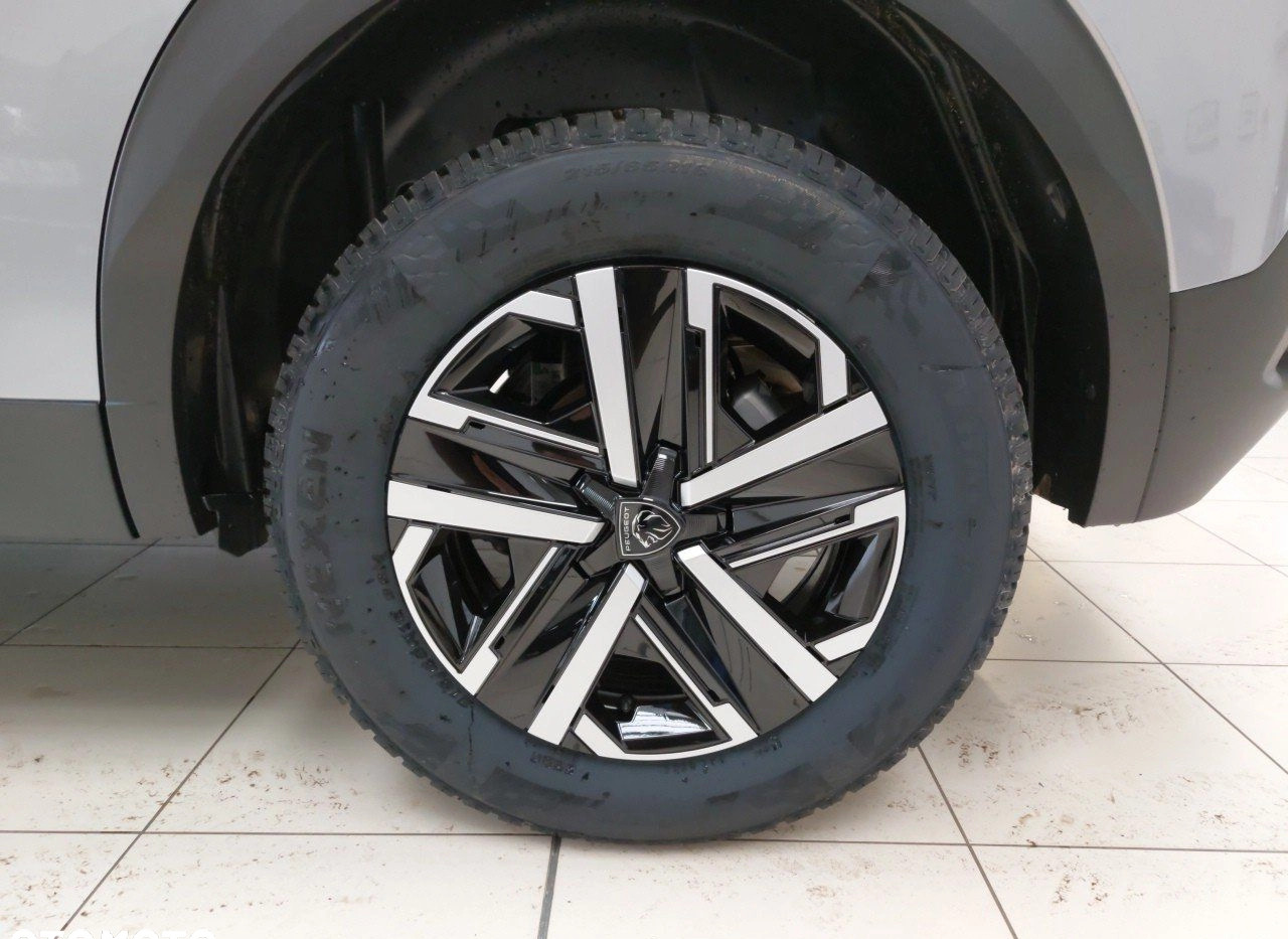 Peugeot 2008 cena 92000 przebieg: 6000, rok produkcji 2023 z Warszawa małe 137